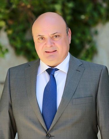عزام عبد الكريم الشوا
