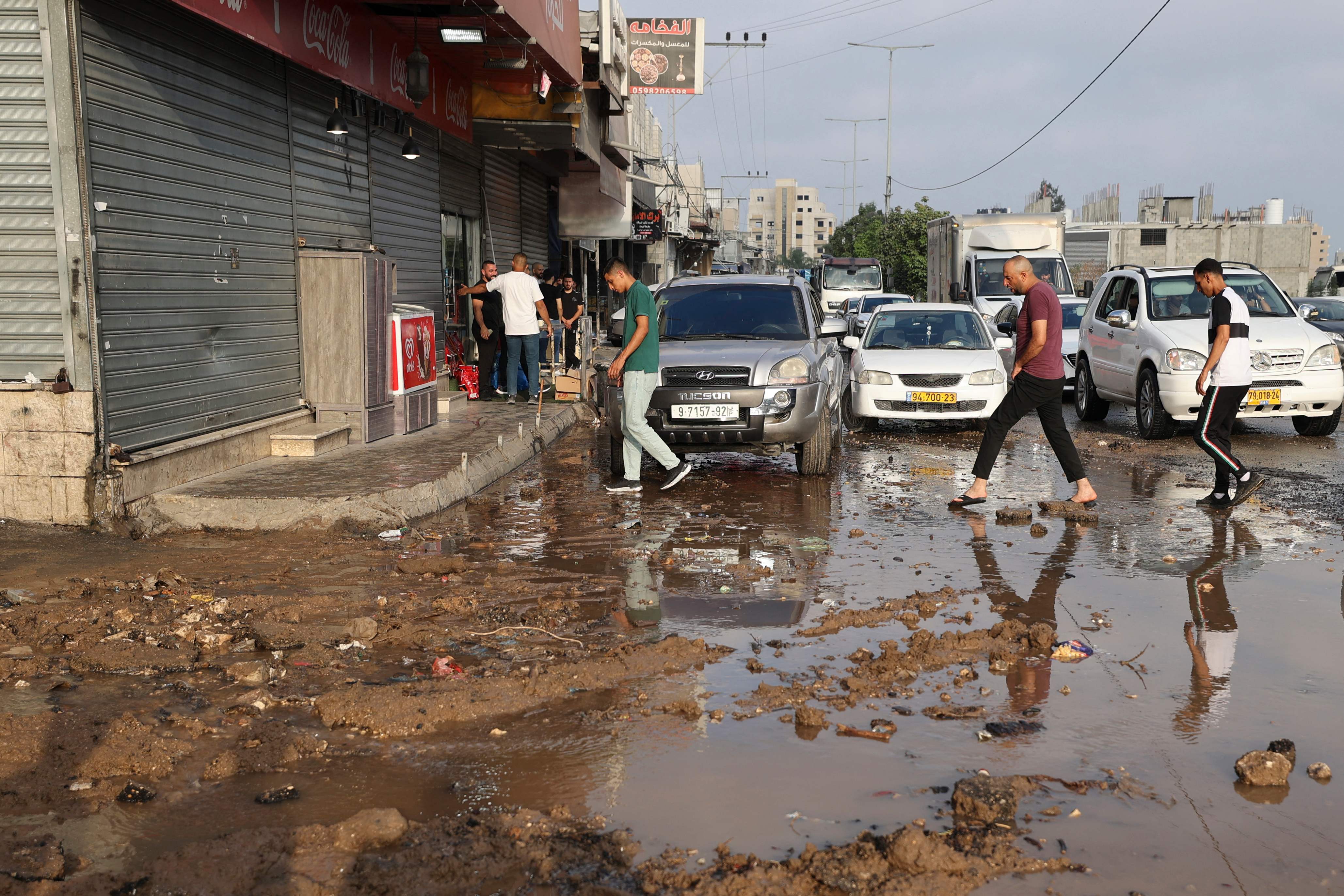 آثار العدوان الإسرائيلي على مخيم نور شمس في طولكرم .. تصوير: "الفرنسية"