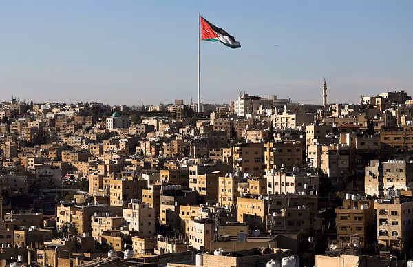 واشنطن وعمان تبرمان اتفاقاً تجارياً لإزالة القيود الجمركية وتسهيل تدفق السلع