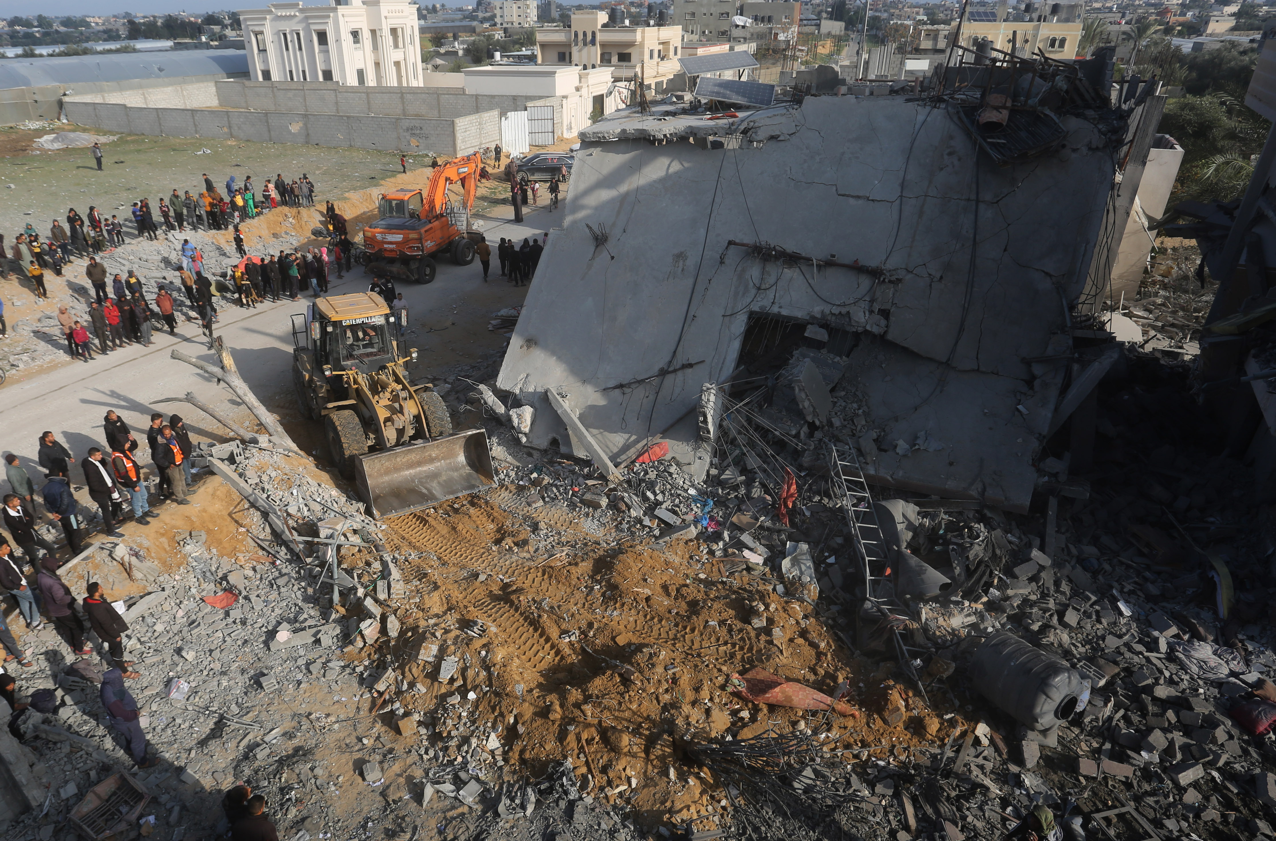 منازل مدمرة في رفح
