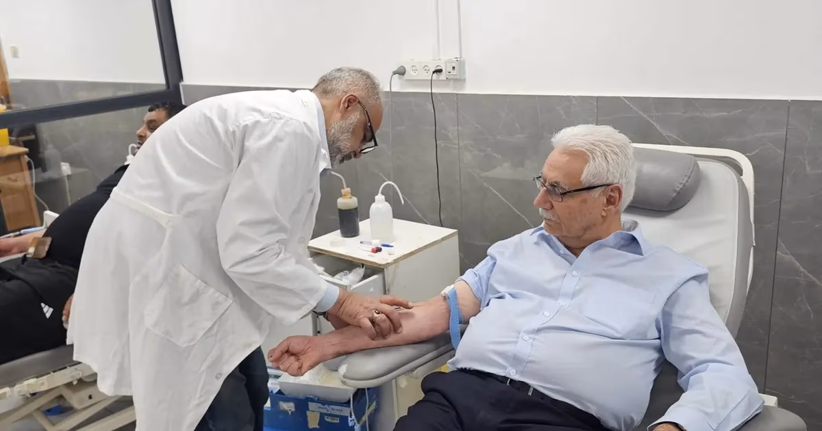 أزمة المقاصة تخنق القطاع الصحي: نفاد مئات الأدوية يهدد حياة آلاف المرضى في فلسطين