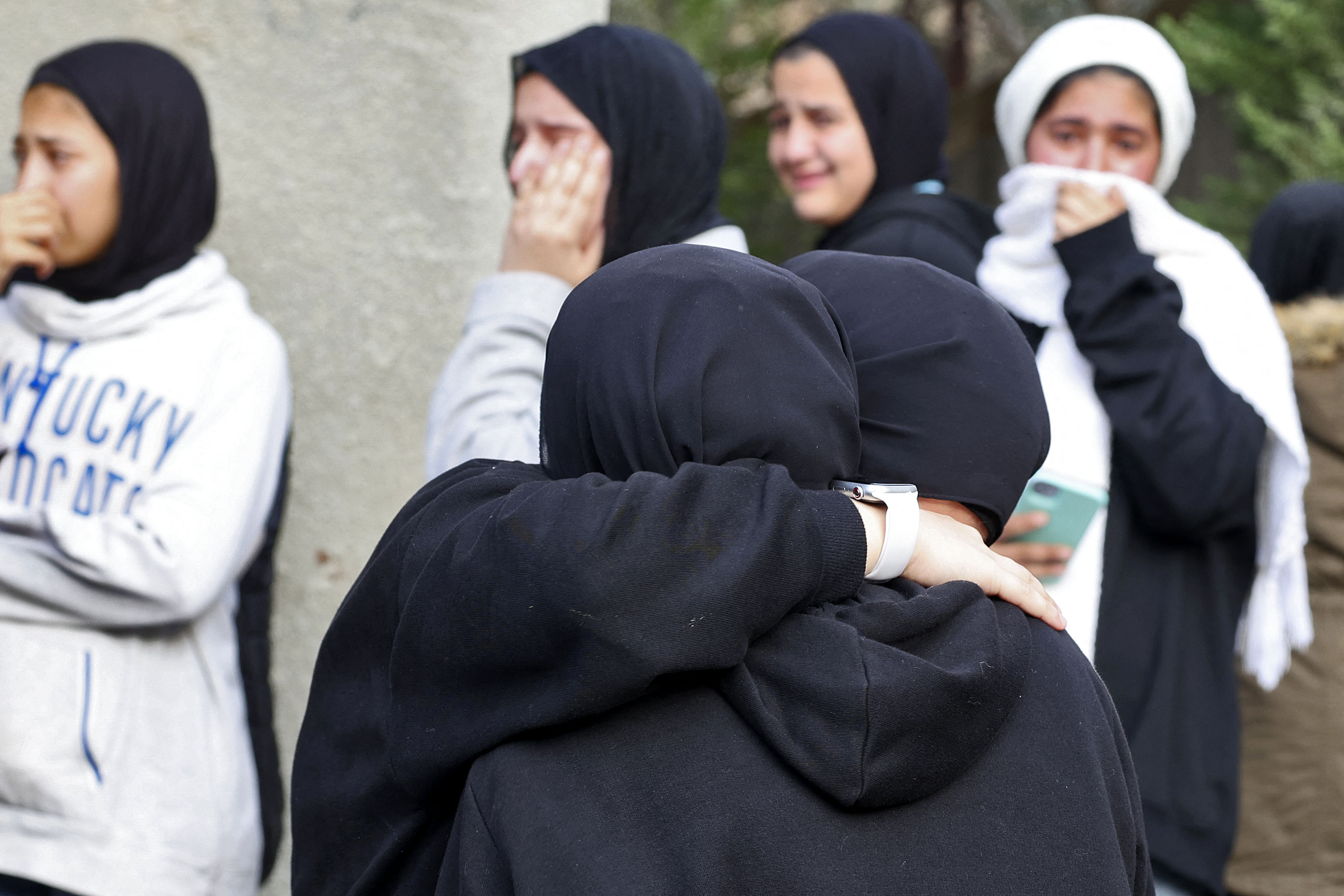 من تشييع الطفلة جنى زكارنة في جنين .. تصوير: "الفرنسية"