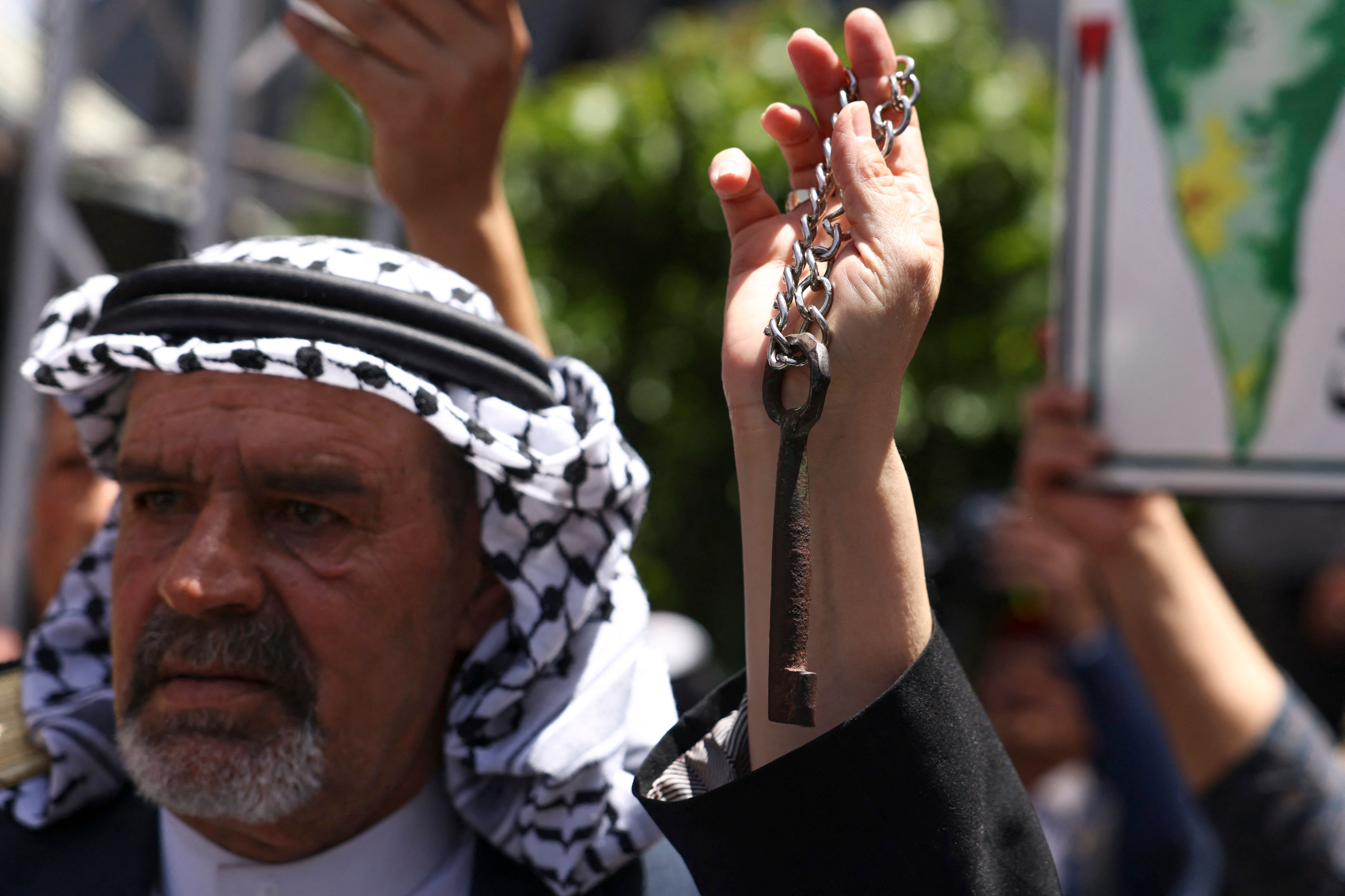 إحياء ذكرى النكبة ال 75 في رام الله .. تصوير: "الفرنسية"