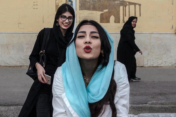 طهران - (أ ف ب)