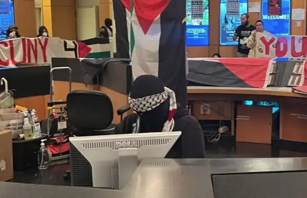 القدس" - دوت كوم - الجزيرة