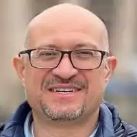 مراد بطل الشيشاني