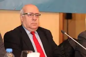 صقر أبو فخر