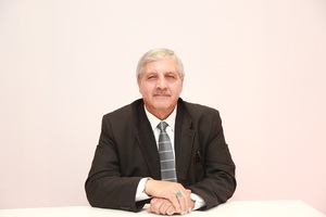 المتوكل طه