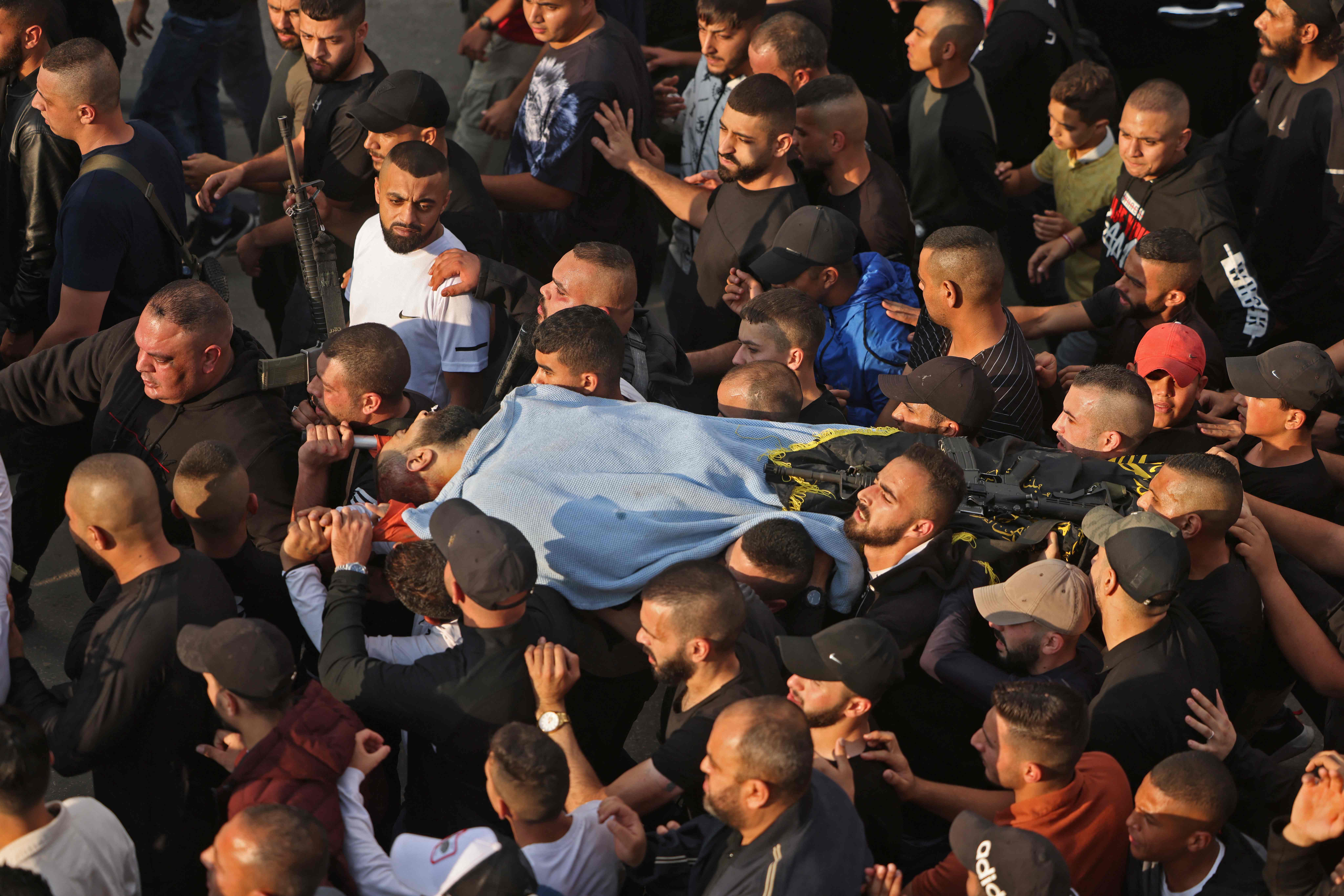 من تشييع شهداء جنين .. تصوير: "الفرنسية"