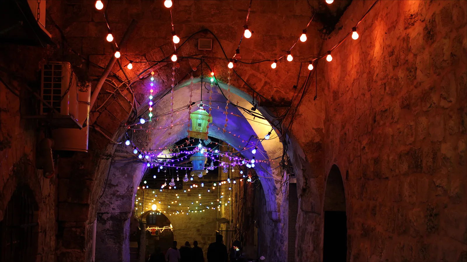 القدس تستقبل شهر رمضان على إيقاع حذر