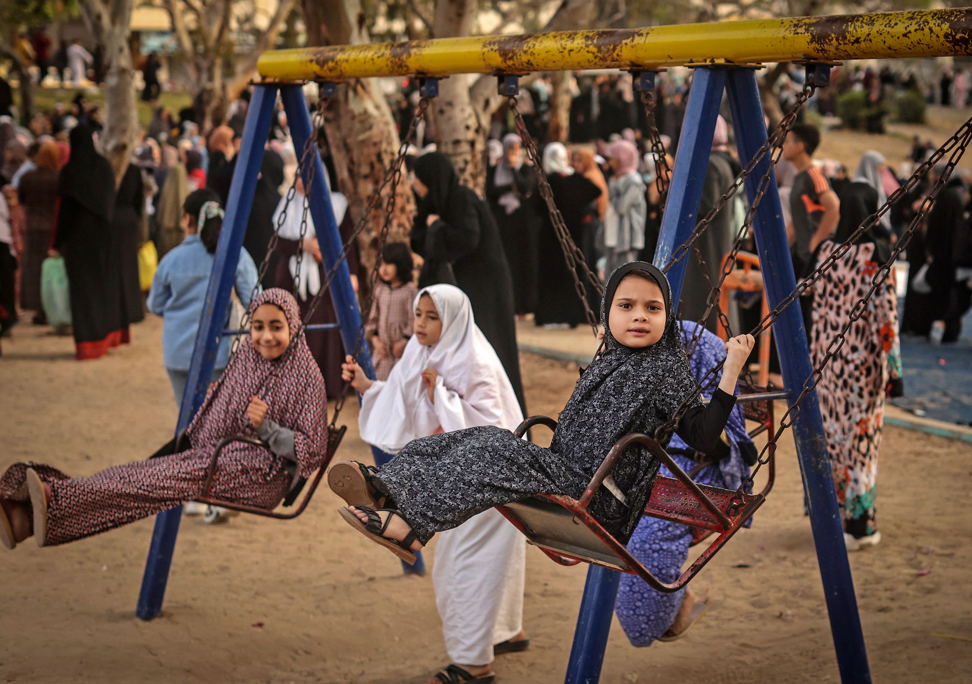 من أجواء العيد في الأراضي الفلسطينية .. تصوير: "الفرنسية"