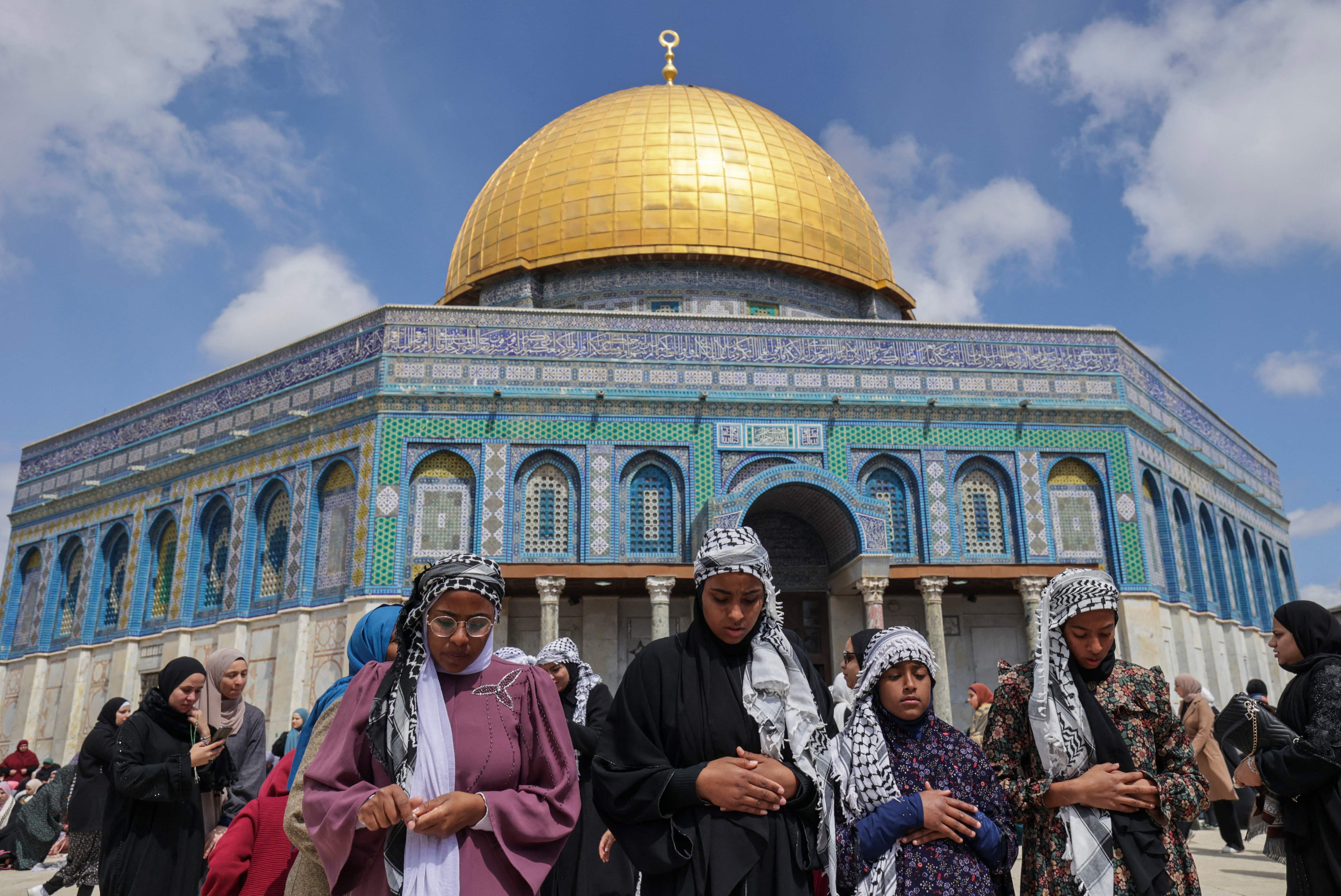 من صلاة الجمعة في المسجد الأقصى .. تصوير: "الفرنسية"