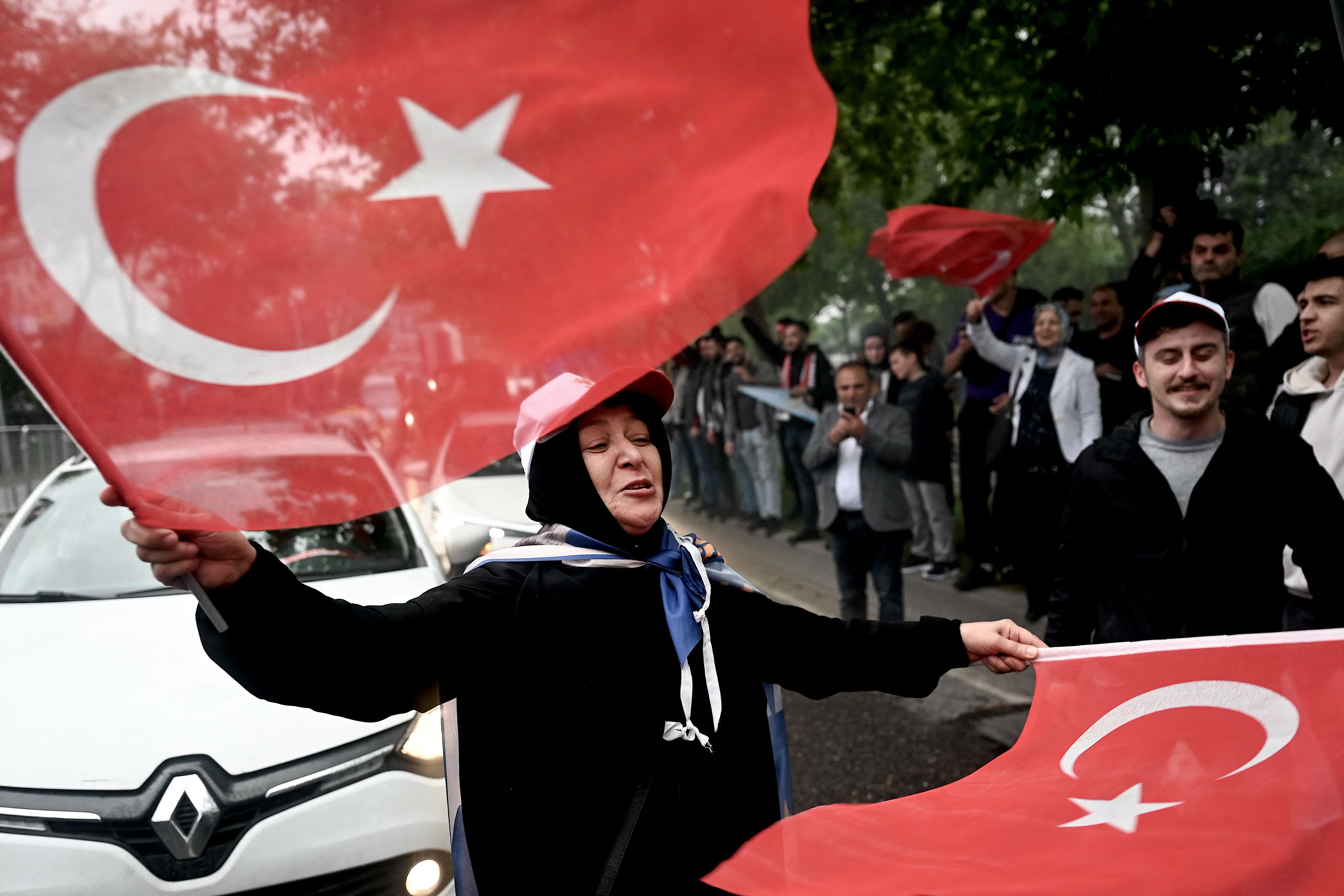 احتفالات الأتراك بفوز أردوغان بالانتخابات الرئاسية.. تصوير: "الفرنسية"
