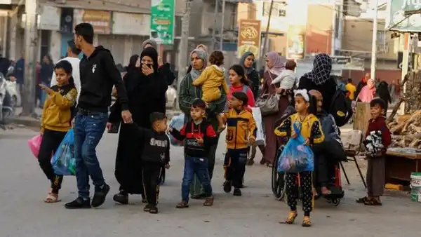 This is how the residents of the Gaza Strip received the truce... with joy and calls to return home to the north
