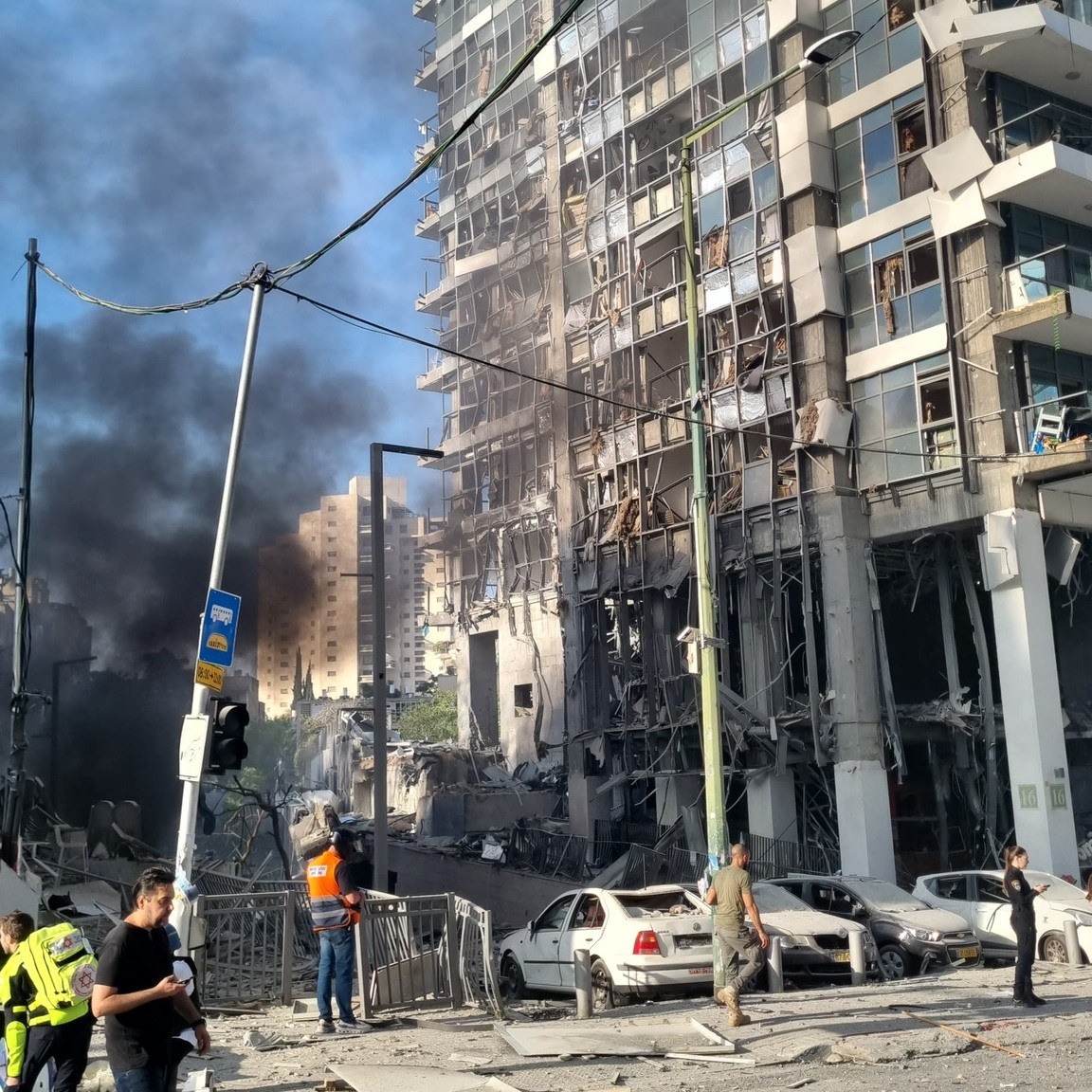 الدمار في إسرائيل جراء الصواريخ الايرانية