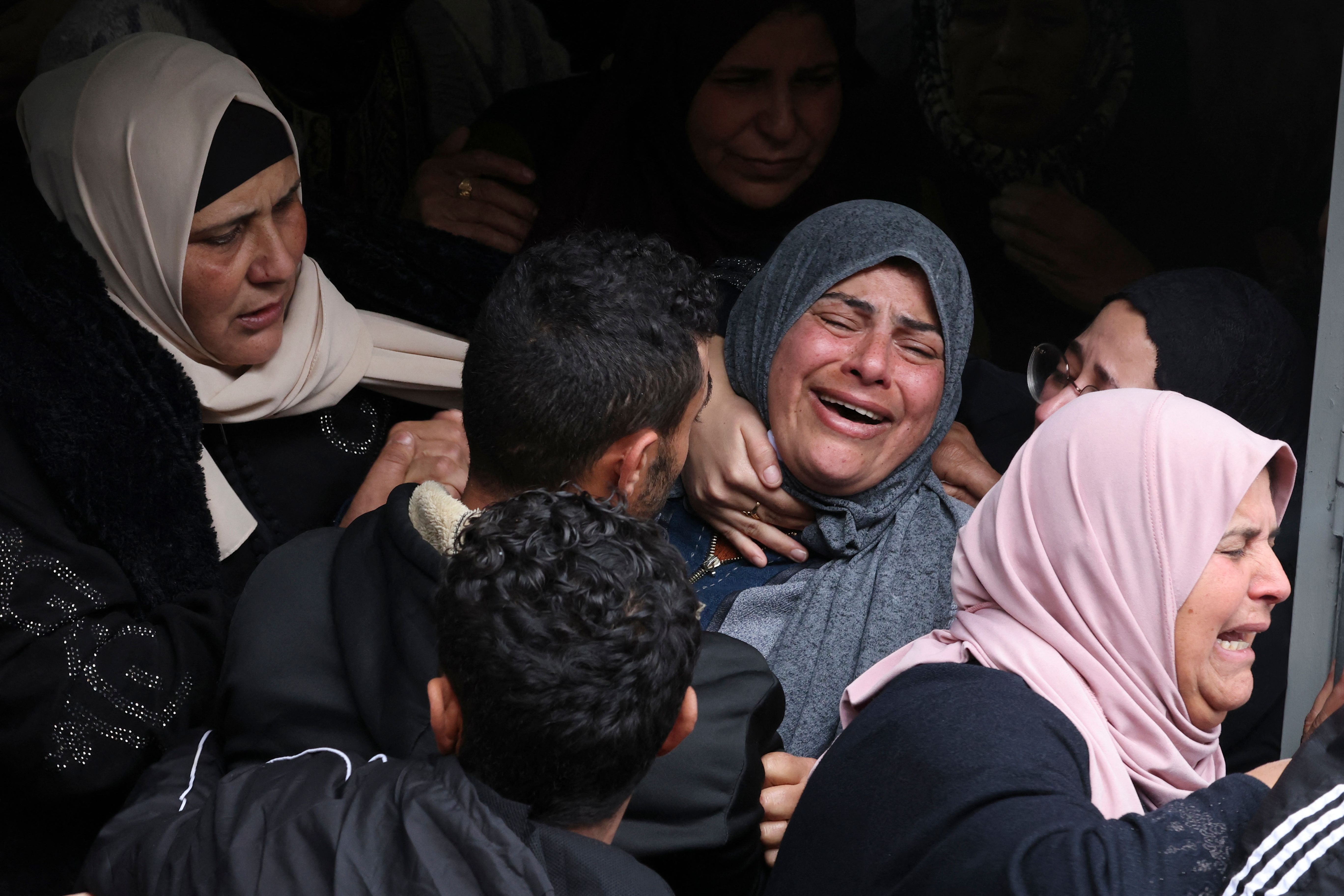 من تشييع شهداء جنين .. تصوير: "الفرنسية"