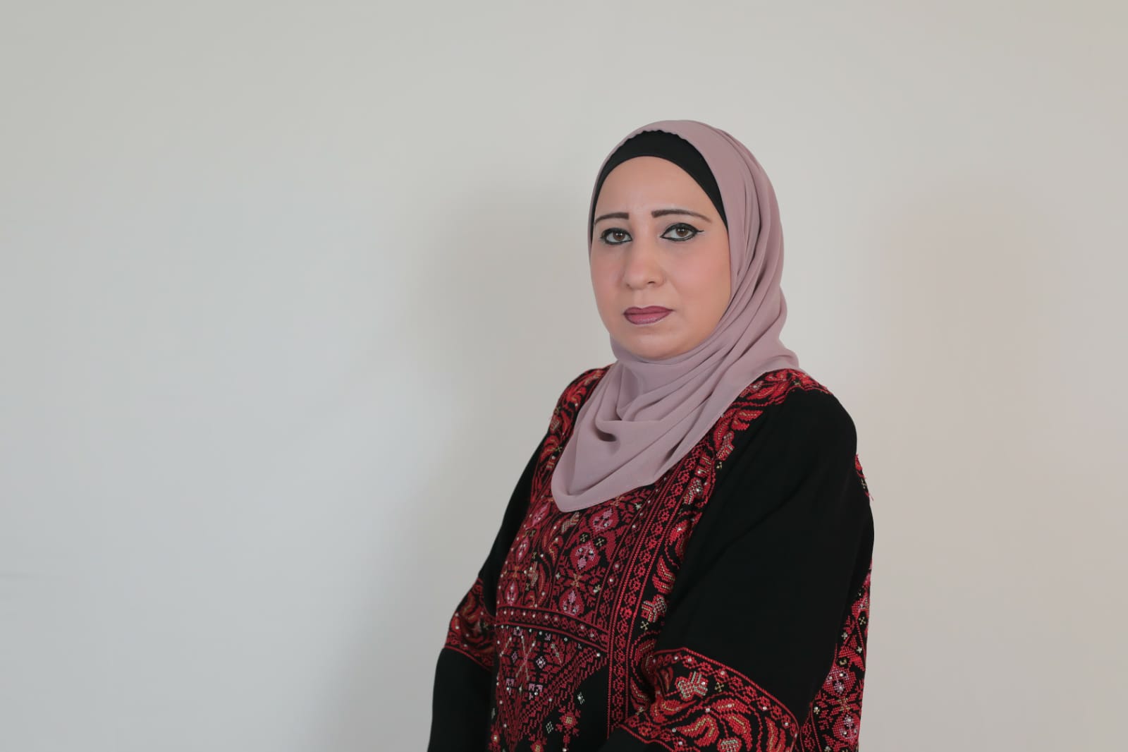 الصحفية امنة الدبش