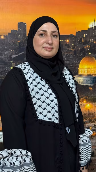 الدكتورة تهاني اللوزي