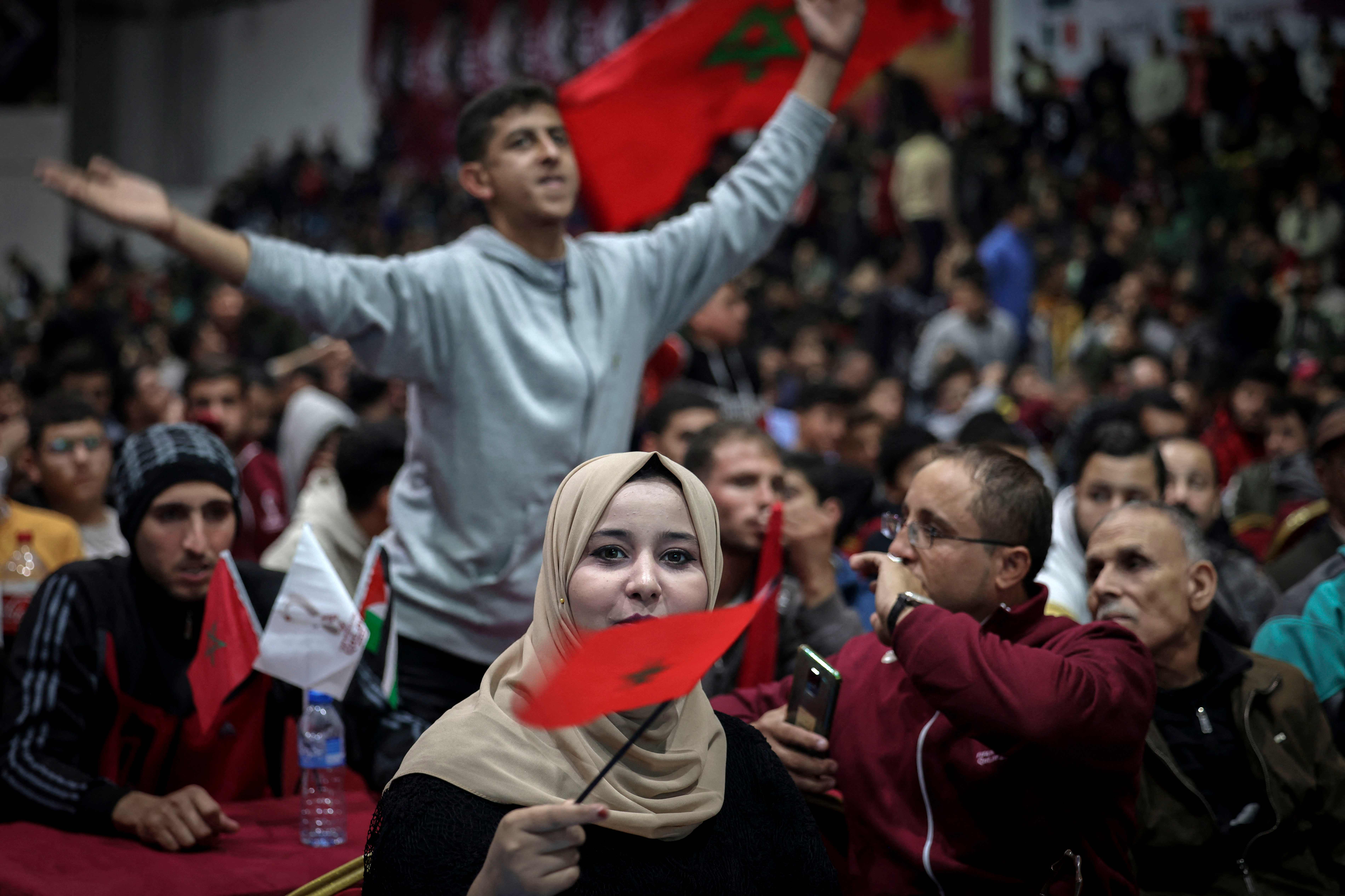فرحة الفلسطينيين بفوز المنتخب المغربي .. تصوير: "الفرنسية"