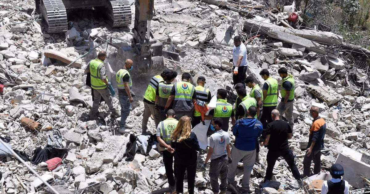 شهداء في غارات إسرائيلية على مراكز صحية جنوب لبنان وخسائر اقتصادية تلامس 20 مليار دولار