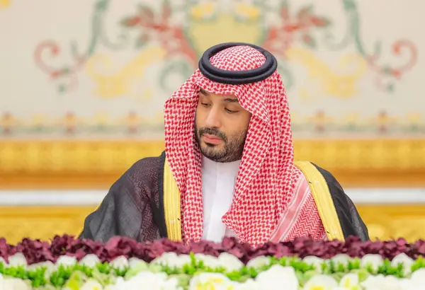 القدس" - دوت كوم - الشرق الأوسط