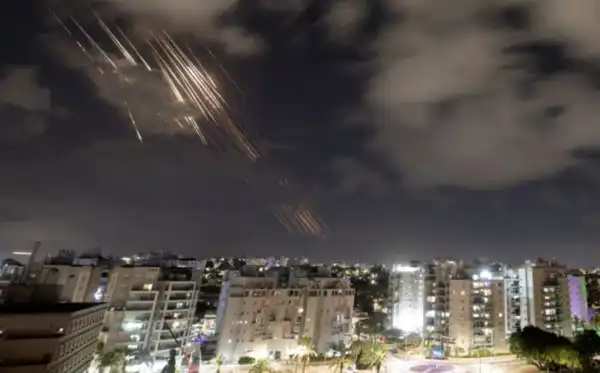 القدس" - دوت كوم - الجزيرة