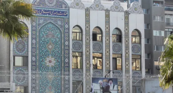 القدس" - دوت كوم - الشرق الأوسط