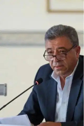 الدكتور اياد البرغوثي