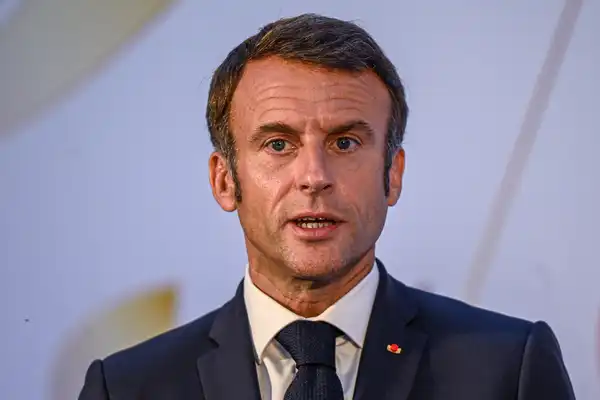 Macron calls on Israel to “avoid any escalatory behavior, especially in Lebanon”