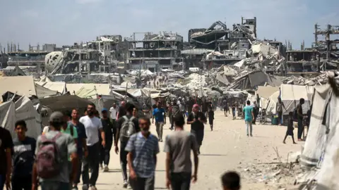 غزة ومجلس السلام: أسئلة الجوع والدم والسياسة