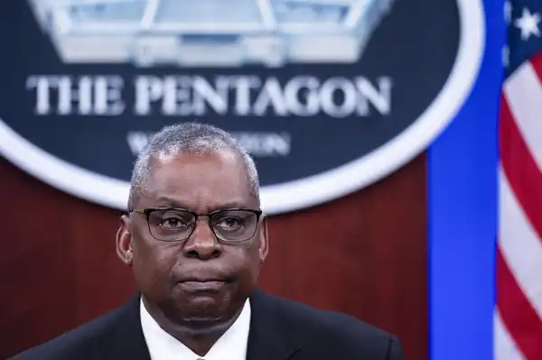 US Defense Secretary stresses to his Israeli counterpart the need to increase humanitarian aid to Gaza