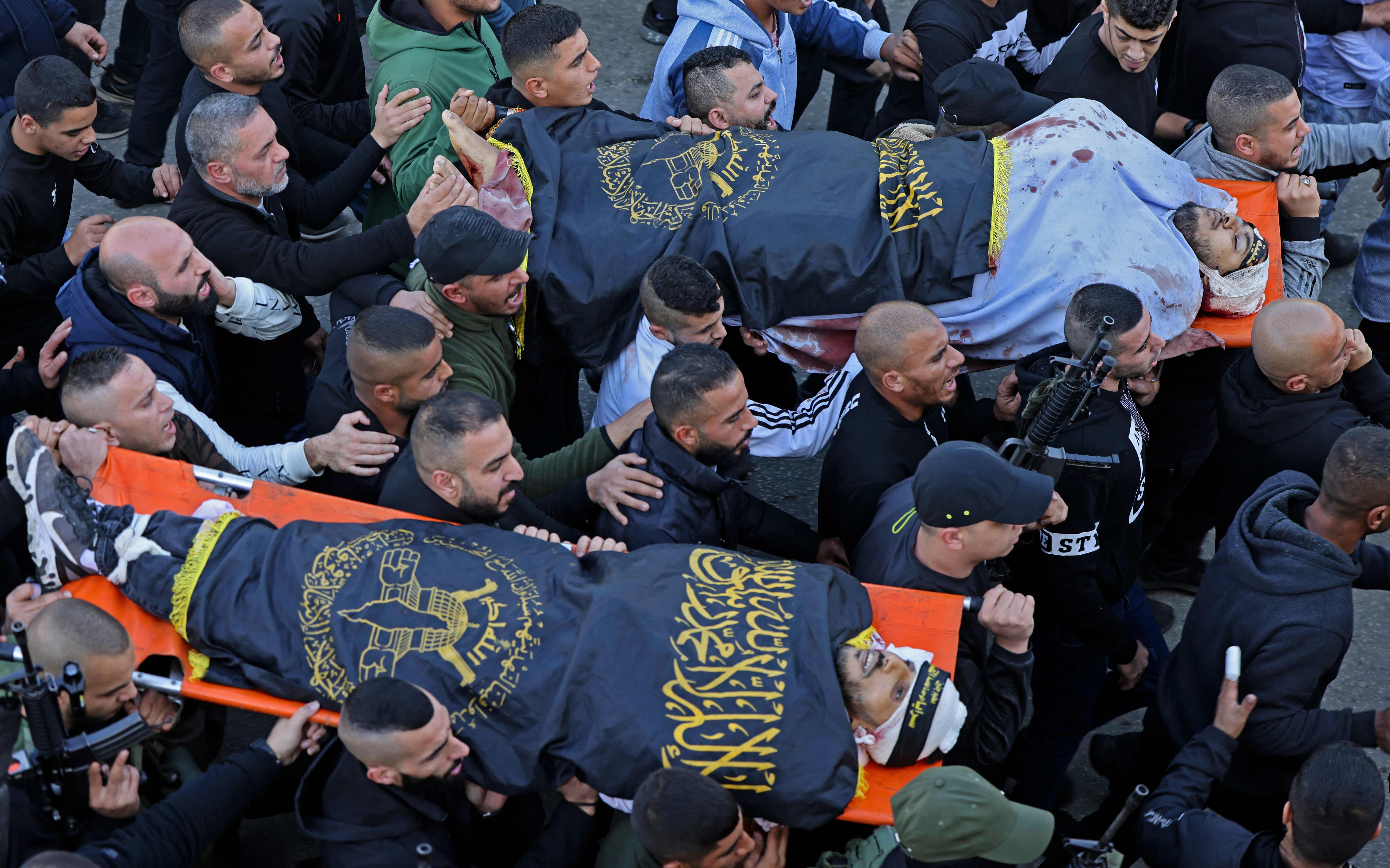 من تشييع شهيدي جنين محمد السعدي ونعيم الزبيدي .. تصوير: "الفرنسية"