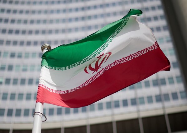 طهران - (أ ف ب)