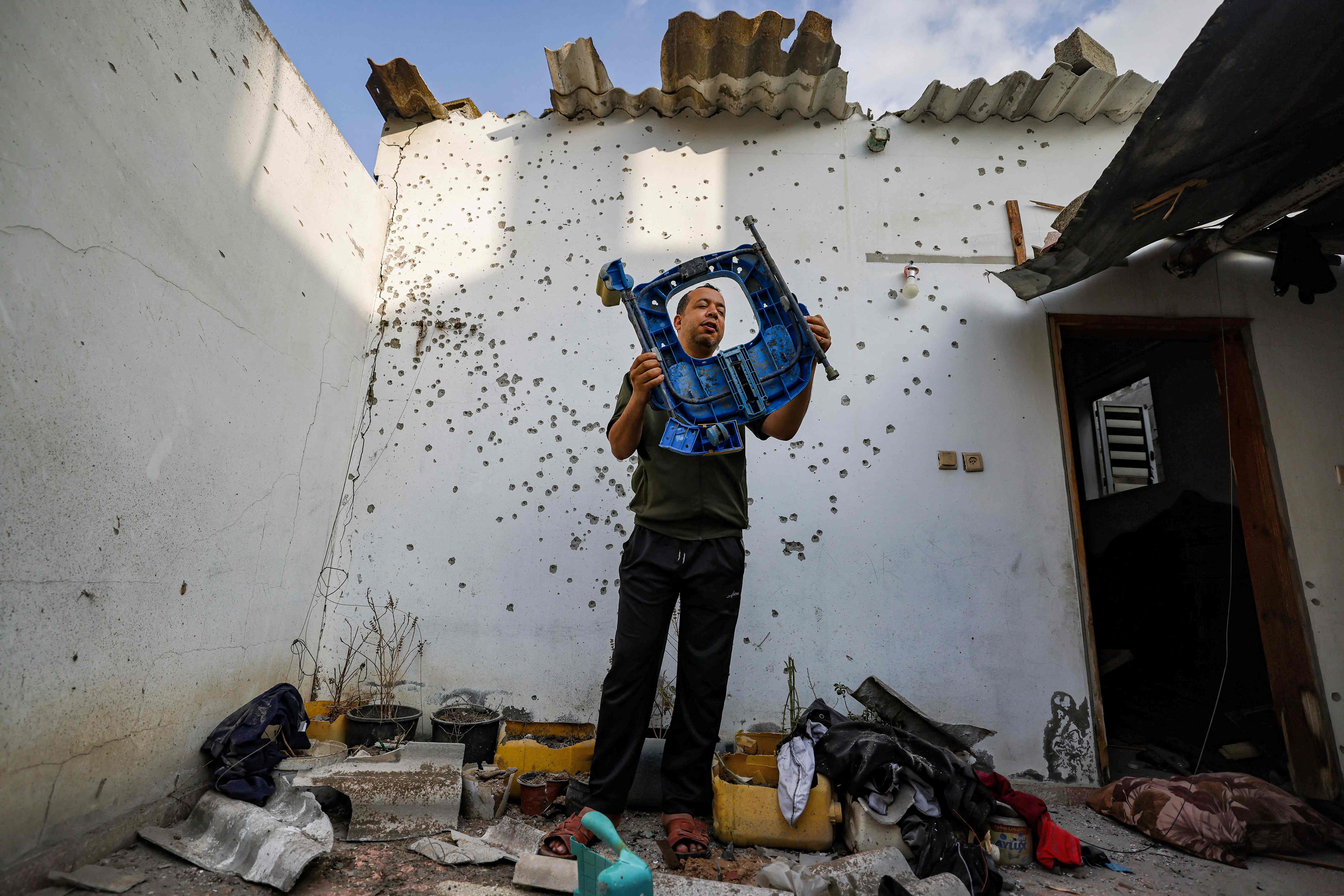 أثار العدوان الإسرائيلي على غزة .. تصوير: "الفرنسية"
