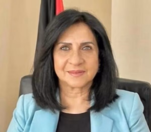 السفيرة فيرا بابون: سفيرة دولة فلسطين لدى التشيلي